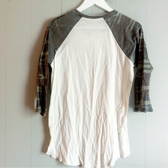 TECHSTYLES SPORTSWEAR Graphic Travel Baseball Tee Afton MN Camo L - Picture 2 of 3